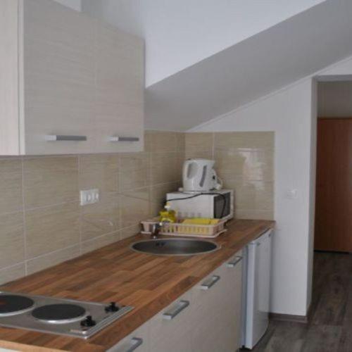 Kikoeto Anna Apartmanok Balatonboglár 外观 照片